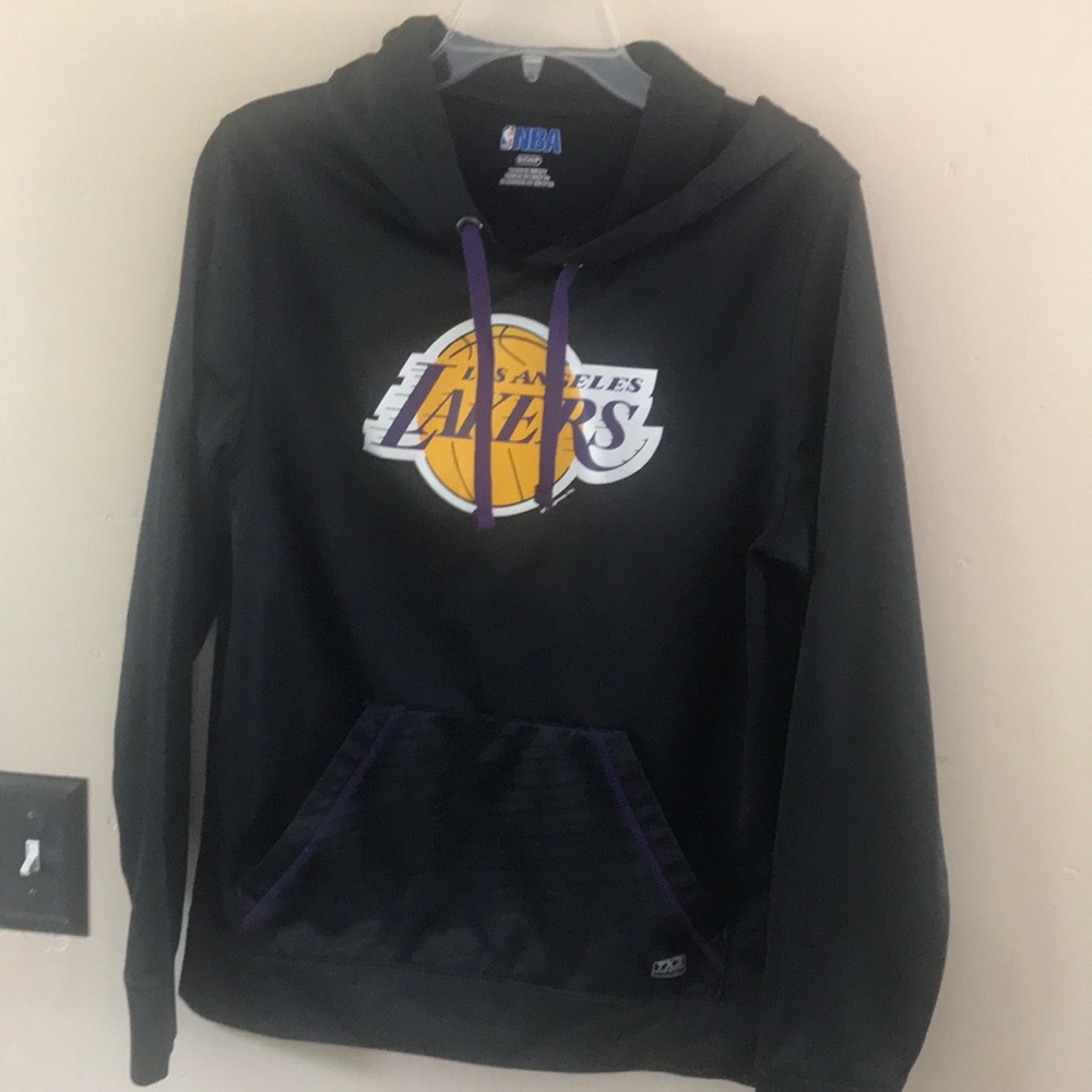 LA Lakers sweatshirt